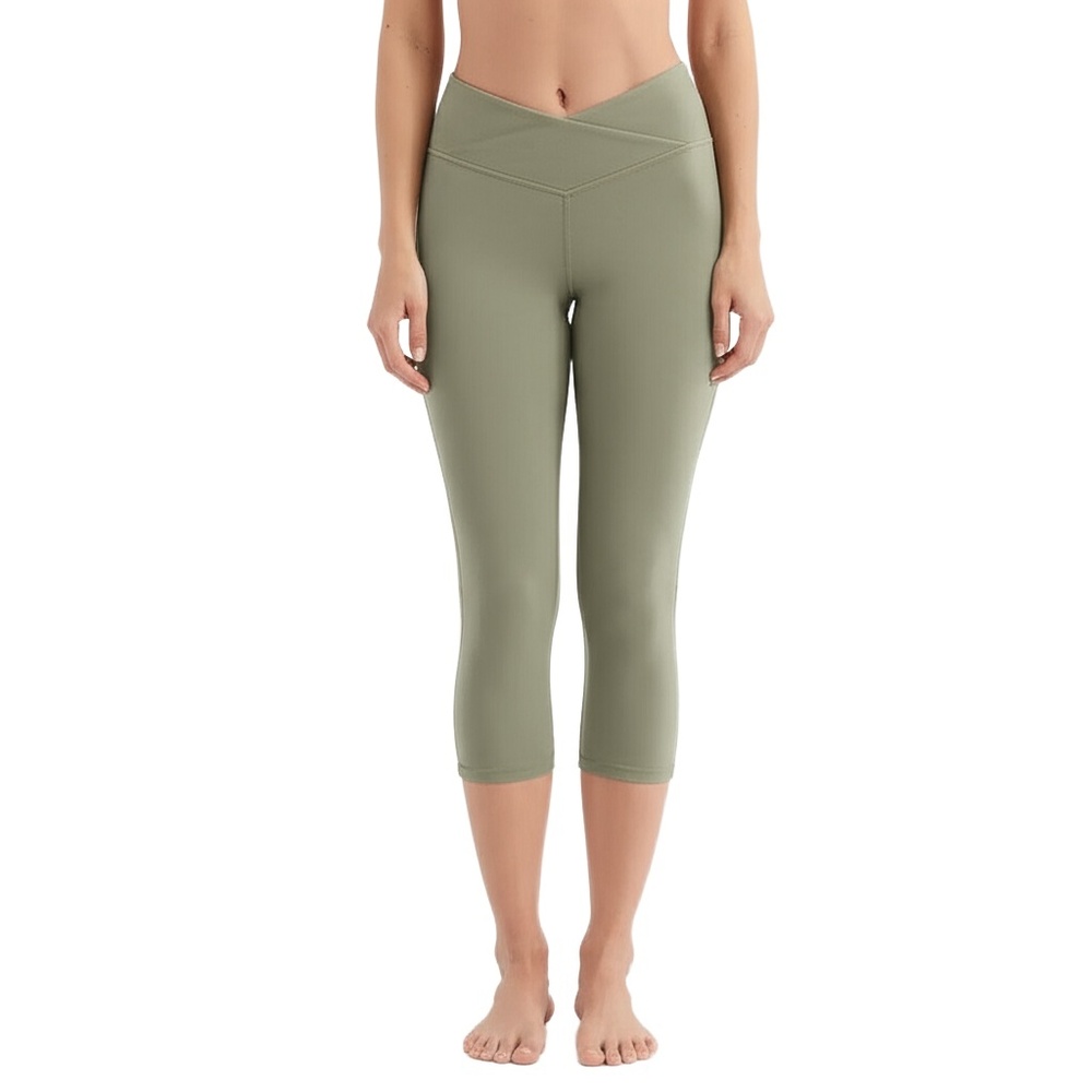 FLEX TIME Womens M‎ Light Sage Green Crossover Waist Capri Leggings Yoga